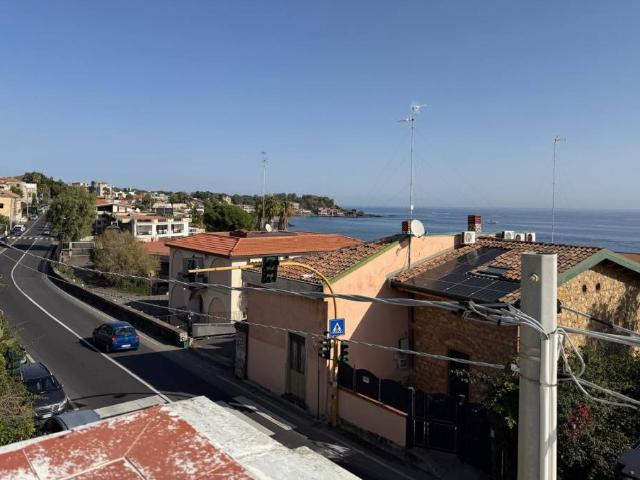 Villa in vendita a Aci Castello CT
