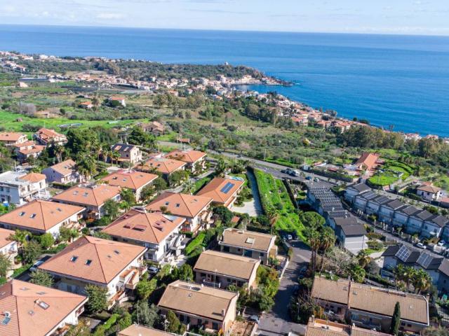 Villa in vendita a Aci Castello CT
