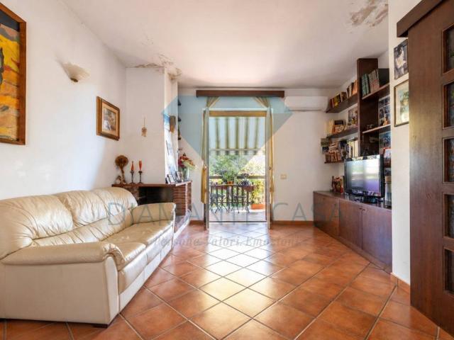 Villa in vendita a Aci Catena CT