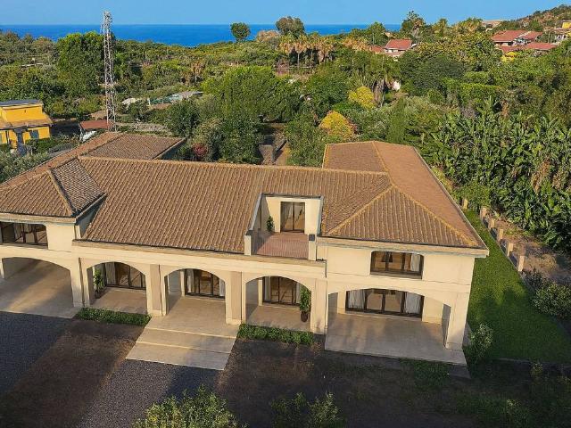 Villa in vendita a Aci Catena CT
