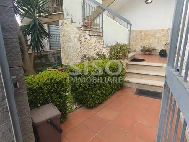 Villa in vendita a Aci Catena CT