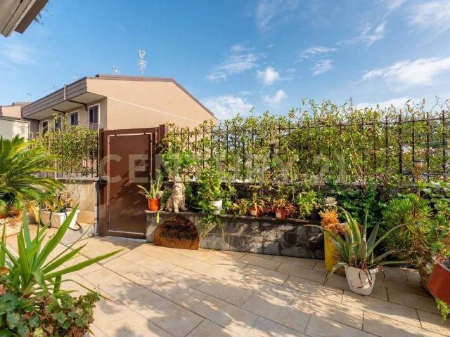 Villa in vendita a Aci Catena CT