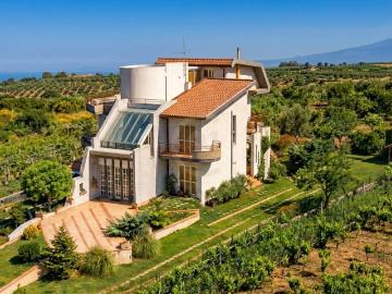 Villa in vendita a Aci Sant'Antonio CT