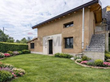 Villa in vendita a Aci Sant'Antonio CT