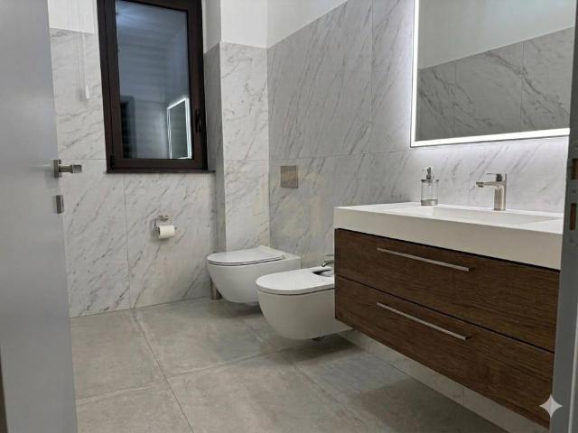 Villa in vendita a Aci Sant'Antonio CT