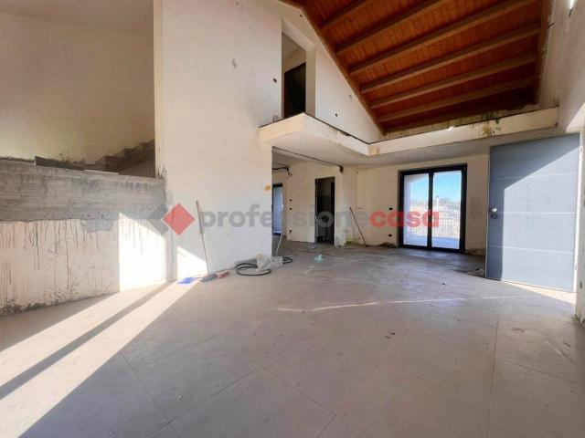 Villa in vendita a Aci Sant'Antonio