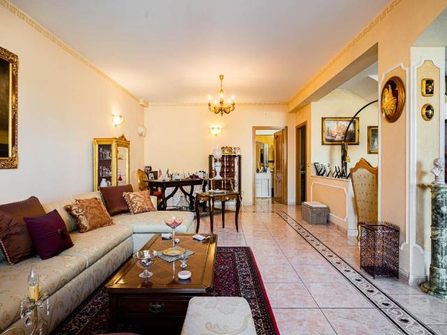 Villa in vendita a Acireale