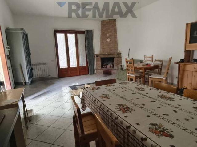Villa in vendita a Acireale CT