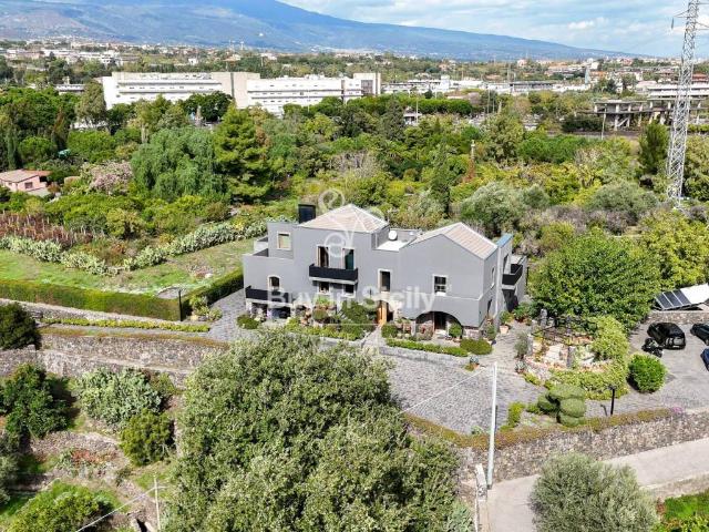 Villa in vendita a Acireale CT