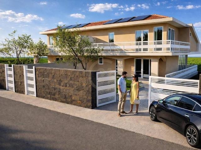 Villa in vendita a Acireale CT