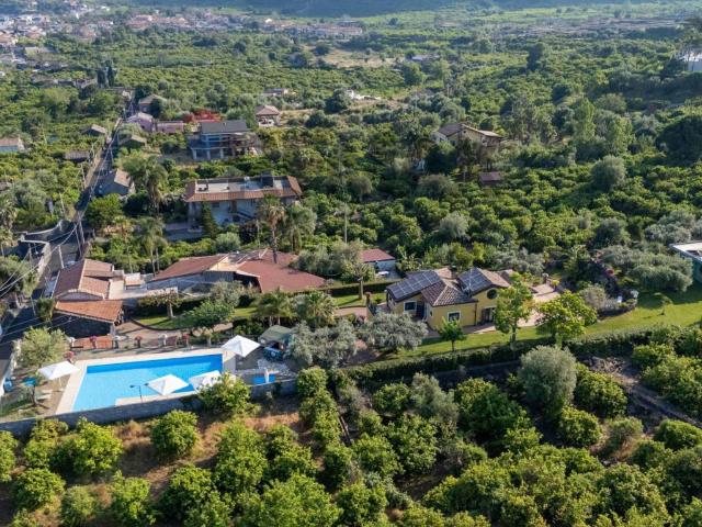 Villa in vendita a Acireale CT
