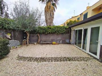 Villa in vendita a Acireale CT