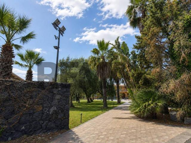 Villa in vendita a Acireale CT