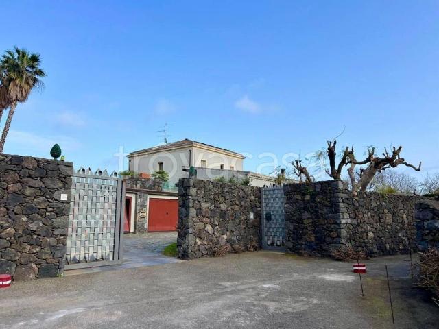 Villa in vendita a Acireale CT