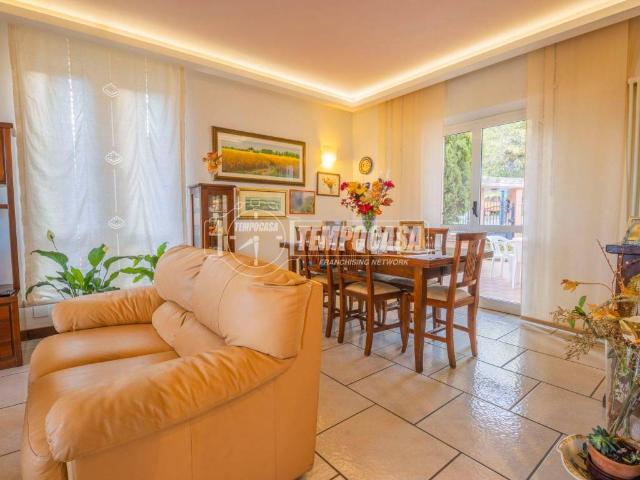 Villa in vendita a Acquaviva Picena AP