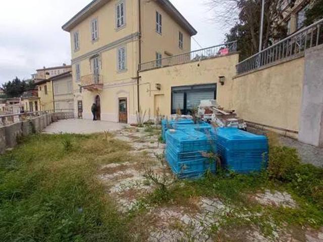 Casa indipendente in vendita a Acquaviva Picena AP