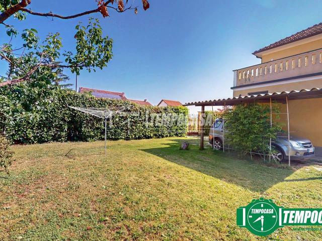Villa in vendita a Acqui Terme