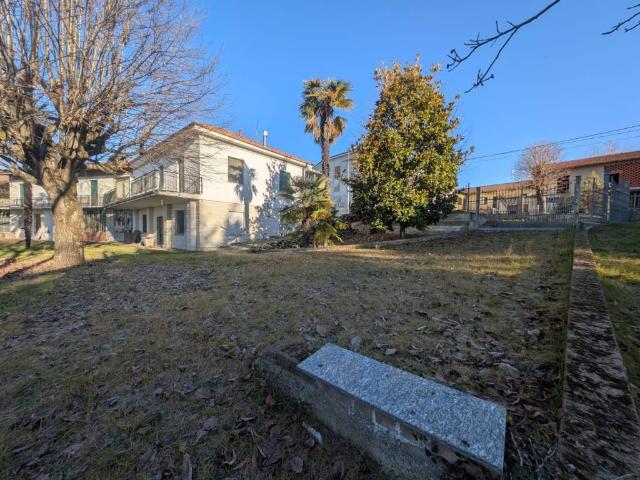 Villa in vendita a Acqui Terme AL