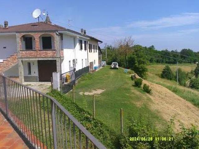 Villa in vendita a Acqui Terme AL