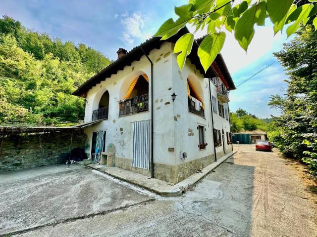 Villa in vendita a Acqui Terme AL