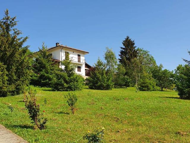Villa in vendita a Acqui Terme AL
