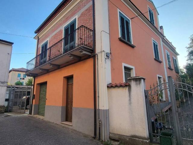 Villa in vendita a Acri CS