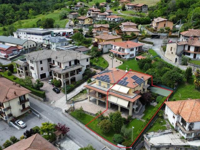 Villa in vendita a Adrara San Martino BG