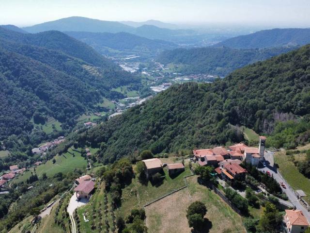 Villa in vendita a Adrara San Martino BG
