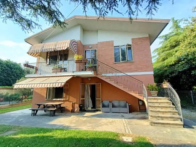 Villa in vendita a Adria RO