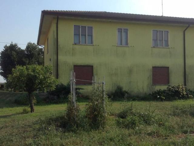 Villa in vendita a Adria RO