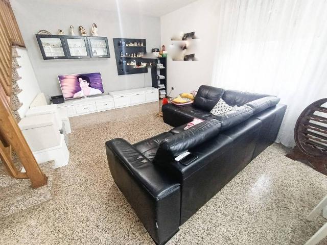 Villa in vendita a Adria RO