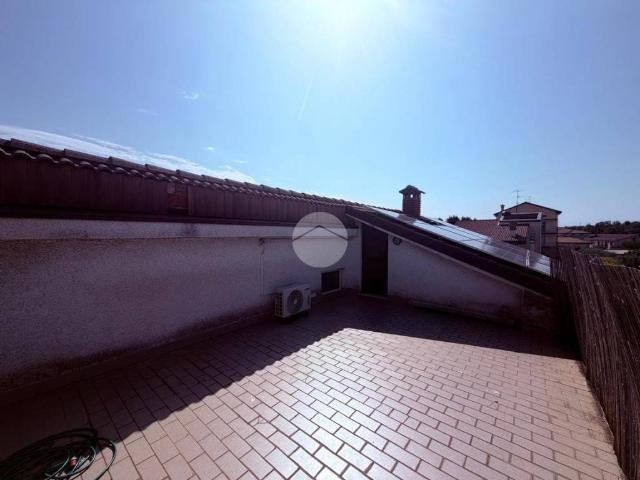 Villa in vendita a Adro BS