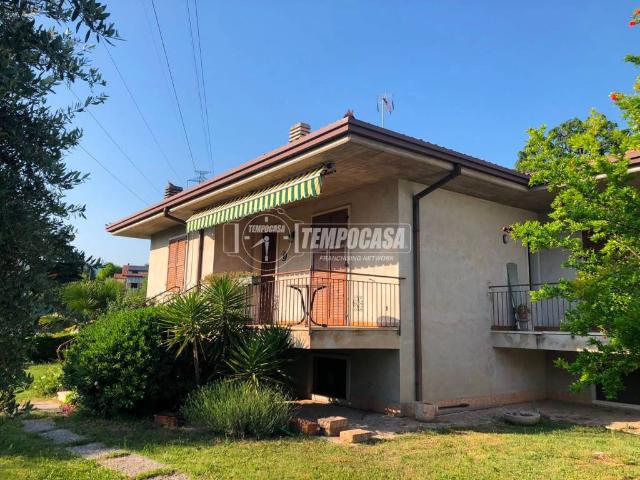Villa in vendita a Affi VR