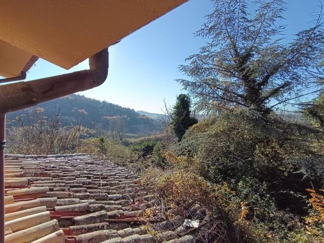 Villa in vendita a Agugliano AN