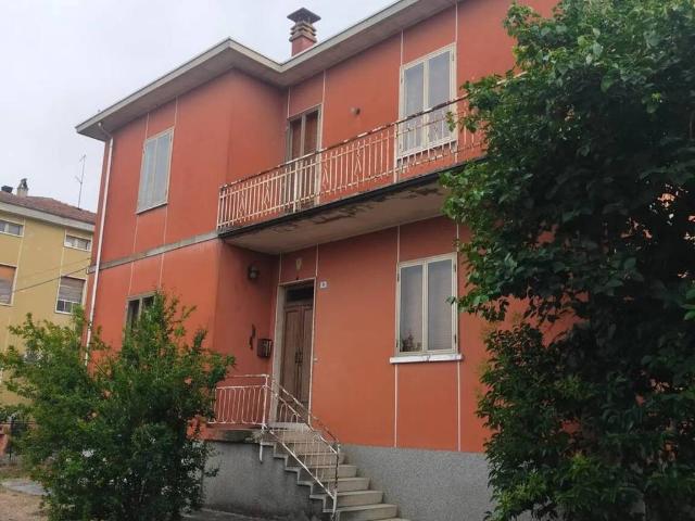 Villa in vendita a Agazzano PC
