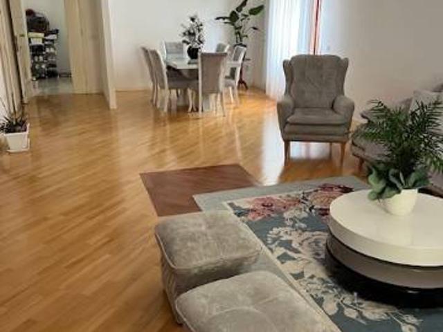 Villa in vendita a Agliana PT
