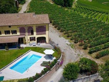 Villa in vendita a Agliano Terme AT