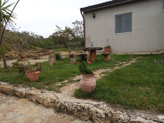 Villa in vendita a Aidone EN