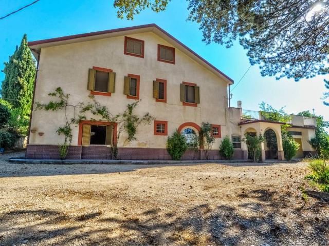 Villa in vendita a Aielli AQ