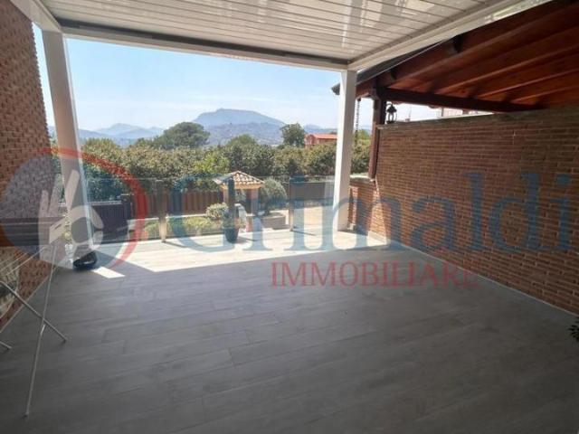 Villa in vendita a Aiello Del Sabato