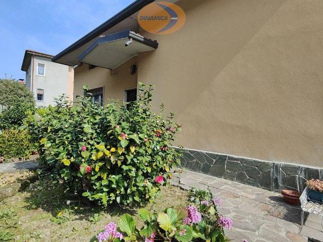 Villa in vendita a Airuno LC