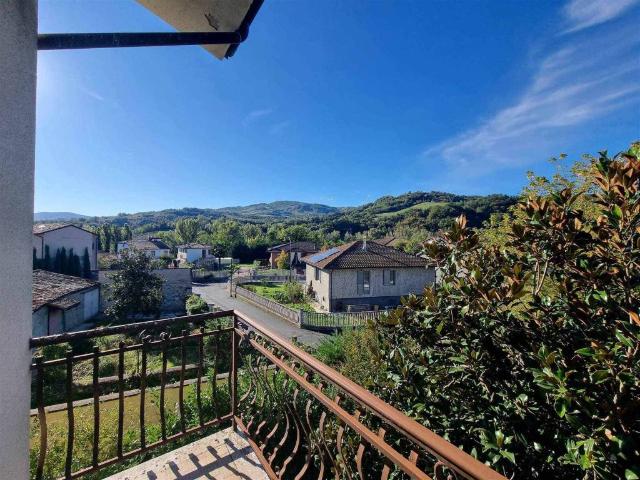 Villa in vendita a Alta Val Tidone PC