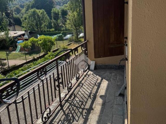 Villa in vendita a Alta Valle Intelvi CO