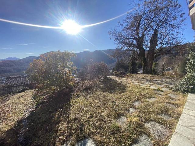 Villa in vendita a Alta Valle Intelvi CO