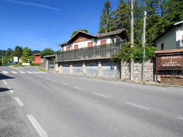 Villa in vendita a Alta Valle Intelvi CO