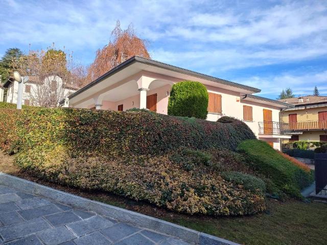 Villa in vendita a Alta Valle Intelvi CO