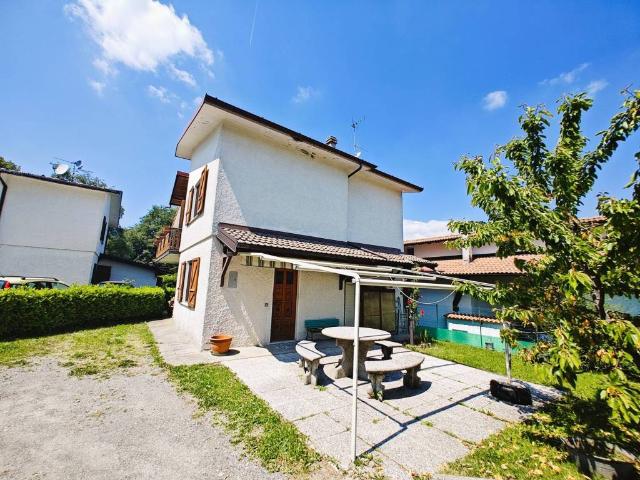 Villa in vendita a Alta Valle Intelvi CO