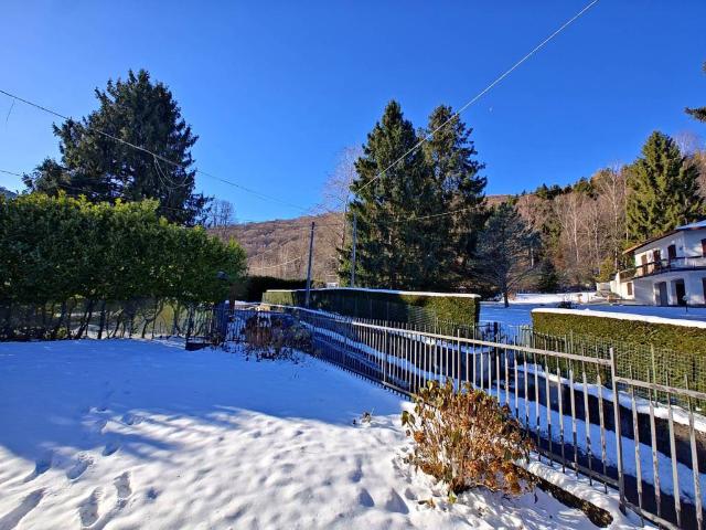 Villa in vendita a Alta Valle Intelvi CO