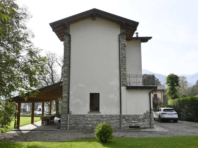 Villa in vendita a Alta Valle Intelvi CO