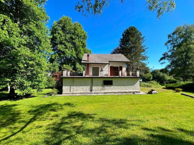 Villa in vendita a Alta Valle Intelvi CO